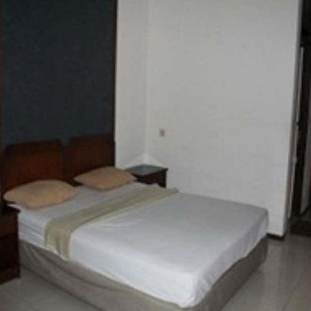 Edelweis Hotel Bandung Esterno foto